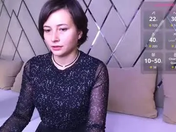 Freechat ishtardivine on Chaturbate