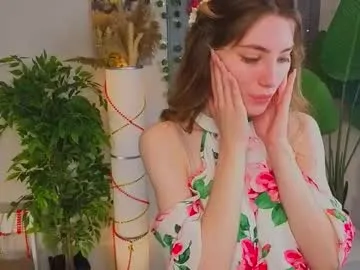 Freechat isobelsteinger on Chaturbate