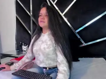 ivannaa18 — GOAL: EXPLORE MY BODY [156 tokens remaining] Desire, pleasure, passion  #fuckmachine #bignipples #latina #anal #lovense