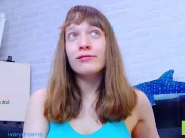 Freechat ivorydreams on Chaturbate