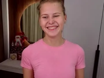 Freechat jeanninebeall on Chaturbate