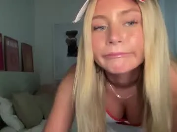 Private juliaxjackson on Chaturbate