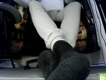 Freechat justshutupandwatch on Chaturbate