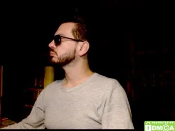 Freechat justshutupandwatch on Chaturbate