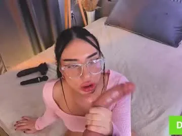 Freechat kanyesbabyyy on Chaturbate