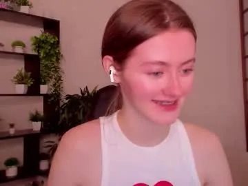 Freechat kate_cuddle on Chaturbate