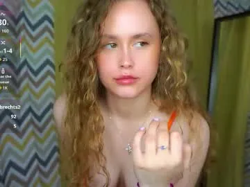 Freechat kendraedger on Chaturbate