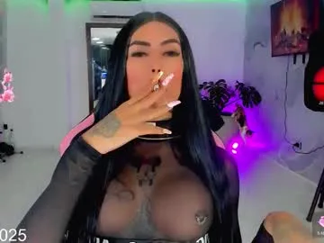 Freechat kilye_nellaa on Chaturbate