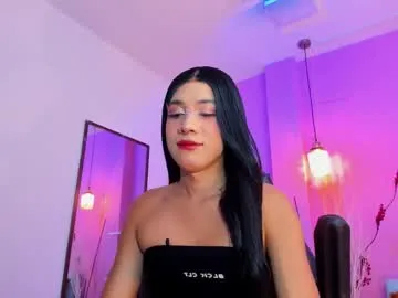 Freechat kristall_swan on Chaturbate