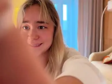 Chaturbate kristyspiritedaway is Freechat kristyspiritedaway —  - Goal reached! #natural #smile #tease #cute