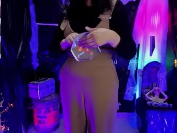 kyomi_chang — GOAL: show oil in the boobs [81 tokens remaining] Welcome to my living room... would you like me to sing a song for you? #cosplay #natural #cute #anime #bigboobs #halloween #cumm