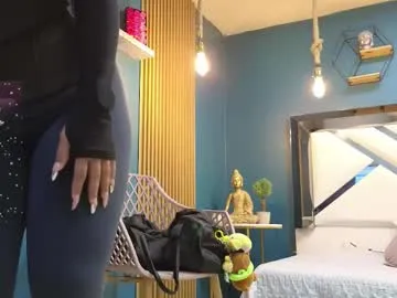 laady_brownn on Chaturbate