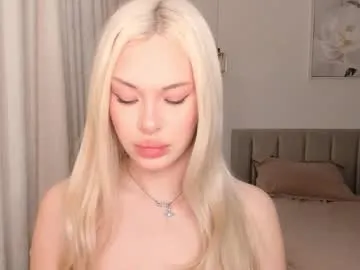 lana_mazy — [120 tokens to goal] -- Current Goal: FINGER PUSSY at 120 tokens -- Huge squirt at final goal! (patterns: 111 25) #squirt #teen #blonde #anal #lovense