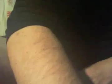 latinoloveboy — Make me cum #latino #c2c #bi #pvt #bear [750 tokens remaining]