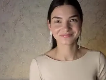 Offline lauraback on Chaturbate