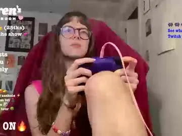 Freechat laurenipsumsit on Chaturbate