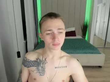 Freechat leo__miller on Chaturbate