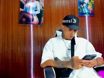 liiaam_lee_ on Chaturbate