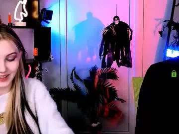 Chaturbate lily_morty is Freechat lily_morty — Heeyyy! :) Lets have fun all together hehe #c2c  #twerk #oil #moan #shygirl