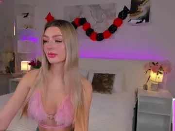 lisa_mccoy — spank my ass [105 tokens left] Hi my lovers! .  #bigass #feet #skinny #18 #teen