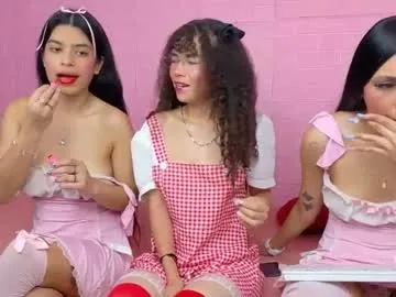 Freechat littlejennifer18 on Chaturbate