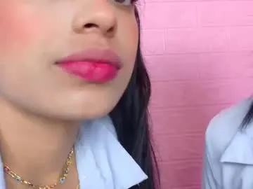 Freechat littlejennifer18 on Chaturbate