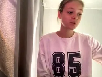 Private lovelladeboer on Chaturbate