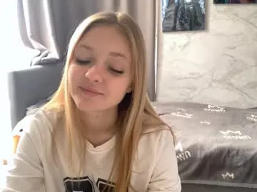 Private lovelladeboer on Chaturbate