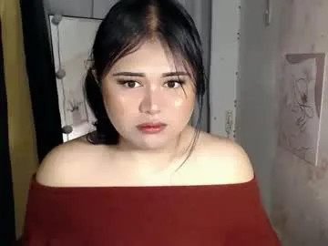 Offline lovelypinaychubsx on Chaturbate