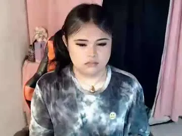 Offline lovelypinaychubsx on Chaturbate