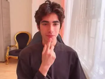 Freechat lucas_xo on Chaturbate