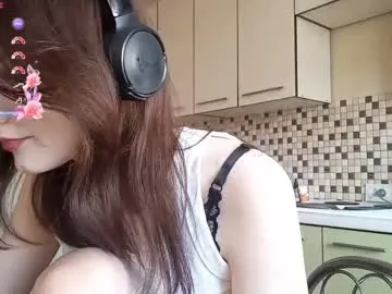 lynnettegustason on Chaturbate