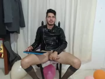 Freechat mack_daniels on Chaturbate