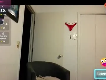 mackdocc001 — GOAL: (<shirtoff> [24 tokens remaining] Welcome to my room!  #feet #chubby #oldermen #lovense #new