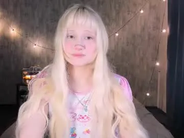 Freechat mariamilkis on Chaturbate