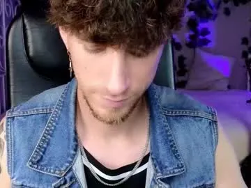 Freechat mark_caron on Chaturbate