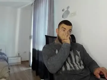 Freechat masculineguy69 on Chaturbate