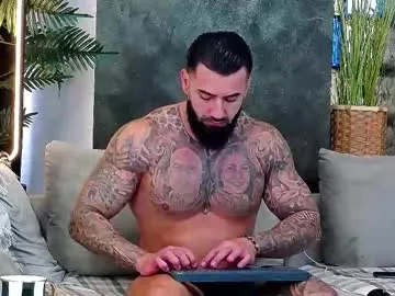 masterkingofmuscle — big cum #muscle #ass #smile #master #fuck #mommy #dad #fuckass #cumshot 3cum #showcum #show #flex [800 tokens remaining]
