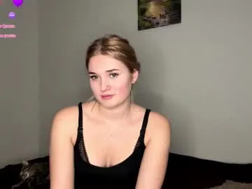 Freechat melaniepavan on Chaturbate