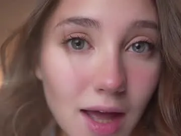 Group mia_dynasty on Chaturbate