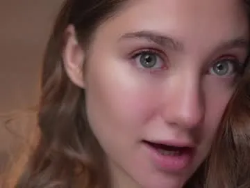 Group mia_dynasty on Chaturbate