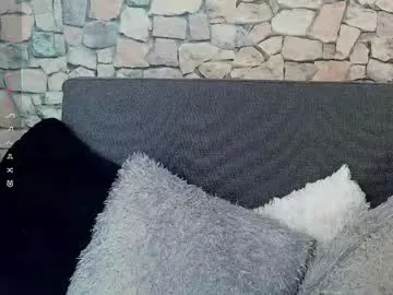 mia_roux1 — GOAL: Blowjob and jerkoff [75 tokens remaining] let me fill your cock with #saliva Favorite patterns ///// #braces # #deepthroat #messy #longtongue