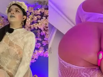 Offline miasavagex18 on Chaturbate