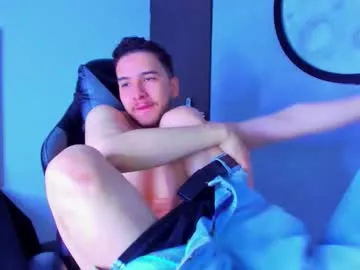 Freechat mike_256 on Chaturbate