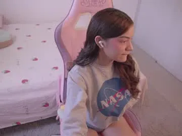 Freechat mila_1 on Chaturbate