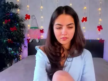 Freechat milana_crystal_ on Chaturbate