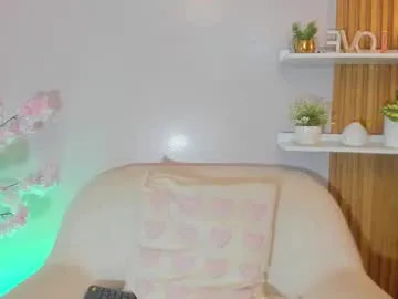 Freechat milkybaby_ on Chaturbate