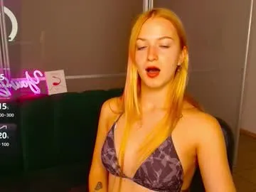 Freechat mirandamayers on Chaturbate