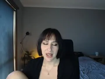 misscarmilla444 on Chaturbate 
