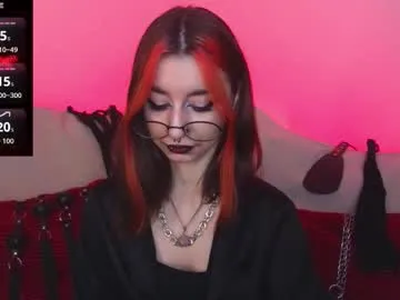 Offline mistress__marcelline on Chaturbate